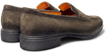 Load image into Gallery viewer, Penny loafers in suede
