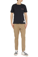 Load image into Gallery viewer, Cotton t-shirt with chest pocket