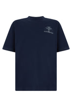 Load image into Gallery viewer, T-shirt with graphic