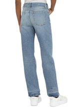 Load image into Gallery viewer, 90s fit jeans