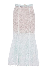 Load image into Gallery viewer, Fitted lace dress