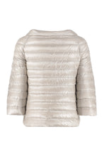 Load image into Gallery viewer, Snap button fastening down jacket