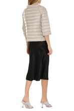Load image into Gallery viewer, Snap button fastening down jacket