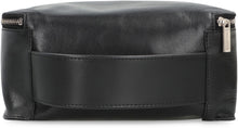 Load image into Gallery viewer, Beauty case in leather