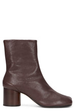 Load image into Gallery viewer, Tabi boots with heel
