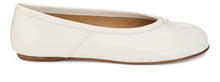 Load image into Gallery viewer, White Tabi ballerinas
