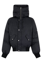 Load image into Gallery viewer, Padded jacket with zipper