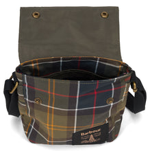 Load image into Gallery viewer, Tartan shoulder bag Torridon