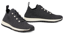 Load image into Gallery viewer, Low cashmere sneakers
