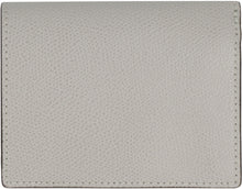Load image into Gallery viewer, Furla Camelia leather wallet