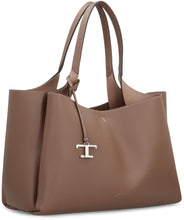 Load image into Gallery viewer, Tod's Bag in Medium Leather