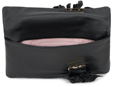 Load image into Gallery viewer, Leather clutch