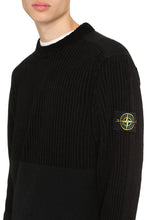 Load image into Gallery viewer, Long sleeve crew-neck sweater