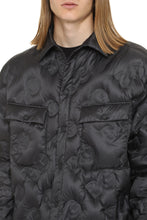 Load image into Gallery viewer, Snap button fastening down jacket