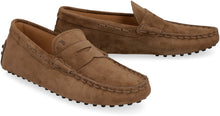 Load image into Gallery viewer, Gommino suede loafers