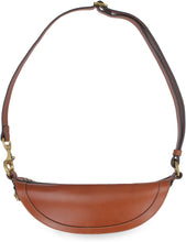 Load image into Gallery viewer, Skano leather belt bag
