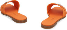 Load image into Gallery viewer, Leather flat sandals
