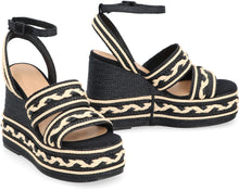Load image into Gallery viewer, Fermina platform sandals
