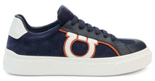 Load image into Gallery viewer, Suede sneakers
