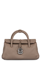 Load image into Gallery viewer, Dotta Leather handbag
