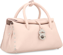 Load image into Gallery viewer, Dotta Small bag in hammered leather
