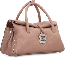 Load image into Gallery viewer, Dotta Small bag in hammered leather
