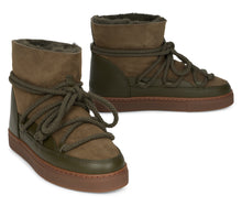 Load image into Gallery viewer, Snow boots
