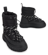 Load image into Gallery viewer, Winter boots in technical fabric
