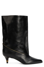Load image into Gallery viewer, Stiletto heeled boots in leather
