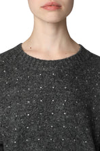 Load image into Gallery viewer, Avvinato Crew-neck wool sweater
