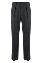 Load image into Gallery viewer, Trousers with pleats in wool blend
