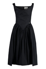 Load image into Gallery viewer, Sunday flared dress

