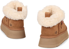 Load image into Gallery viewer, Funkarra Cabin Cuff low boots
