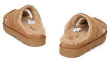 Load image into Gallery viewer, Greenport Cross Strap slippers
