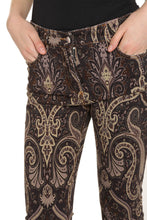 Load image into Gallery viewer, Printed flared jeans
