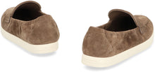 Load image into Gallery viewer, Ballerina suede loafers

