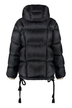 Load image into Gallery viewer, 2 Moncler 1952 - Sydow snap button fastening down jacket
