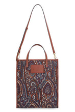 Load image into Gallery viewer, Globetrotter tote bag
