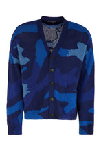 Load image into Gallery viewer, Virgin wool cardigan
