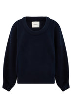Load image into Gallery viewer, Oversized sweater in cashmere
