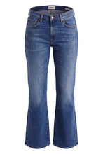 Load image into Gallery viewer, Flared jeans in denim cotton
