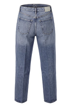 Load image into Gallery viewer, Straight leg jeans in cotton denim
