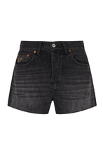 Load image into Gallery viewer, Shorts in denim
