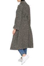 Load image into Gallery viewer, Wool blend coat
