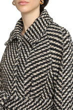 Load image into Gallery viewer, Wool blend coat
