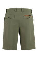 Load image into Gallery viewer, Week End Bermuda shorts in stretch fabric
