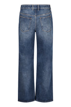 Load image into Gallery viewer, High-rise boyfriend jeans

