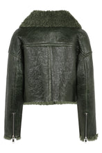 Load image into Gallery viewer, Short sheepskin jacket
