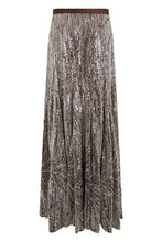 Load image into Gallery viewer, Long skirt with beads and sequins
