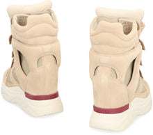 Load image into Gallery viewer, Balskee sneakers in suede with high wedge
